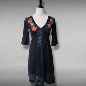 Johnny Was JWLA Rose Embroidered Y2K Midi Dress 3/4 Sleeve S Flare Sleeve Black